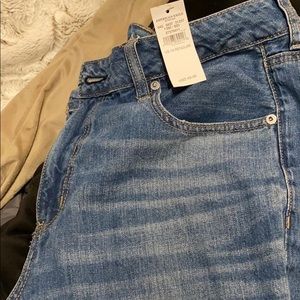 BRAND NEW AMERICAN EAGLE JEANS NEVER WORN WORN!